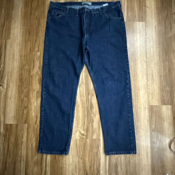 Wrangler Men’s Dark Wash Relaxed Fit Straight Jeans Size 46x34 - Picture 5 of 5